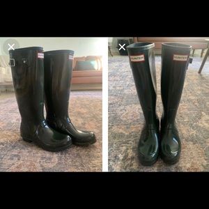 Dark Green Hunter Rain boots Sz 7